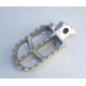 FOOTREST, FRONT RH