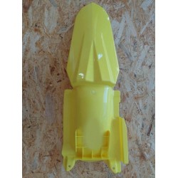 REAR FENDER (YELLOW)