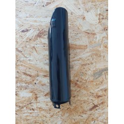 RIGHT COVER BLACK MY06