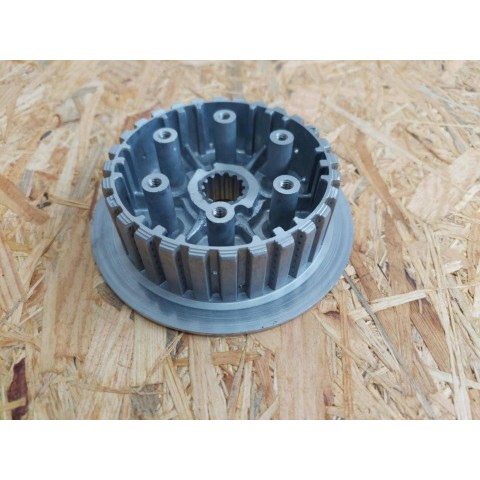 BOSS HUB