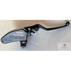 F4 FR MASTER CYL ASSY