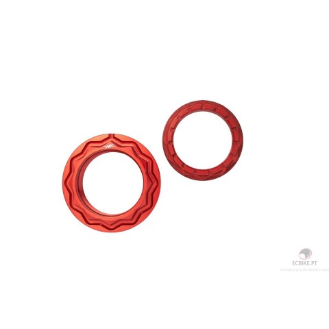 REAR WHEEL NUTS - RED