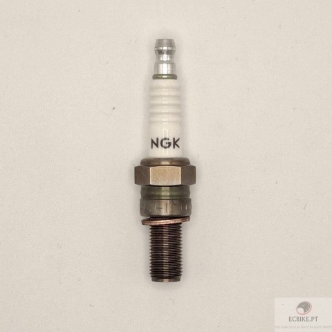 SPARK PLUG NGK R0045J-10      SPARK PLUG