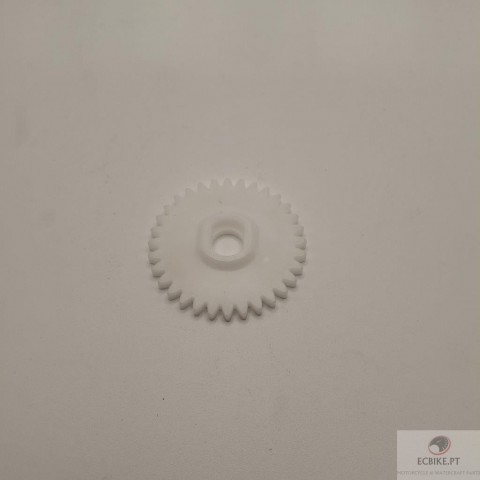 GEAR IMPELLER SHAFT HUSQ 125