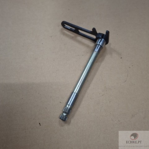 SHAFT, GEAR SHIFT